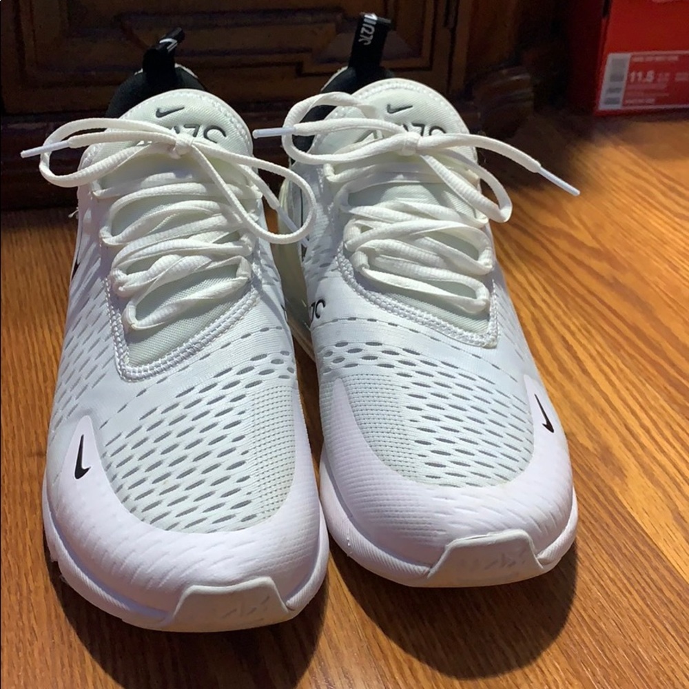 Nike Air Max 270 Mens